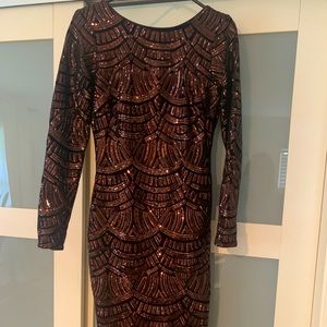Dress the Population long sleeve sequin midi dress